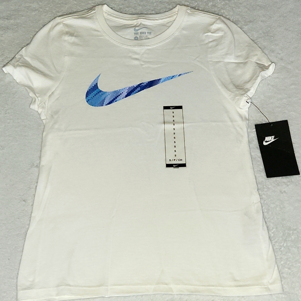 NWT Nike